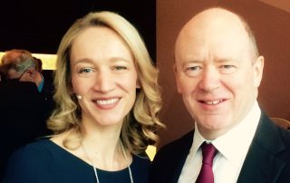 Doro Plutte mit John Cryan (Deutsche Bank)